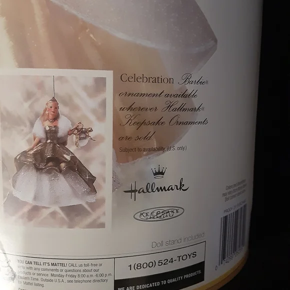 2000 Celebration Barbie - Picture 2 of 8